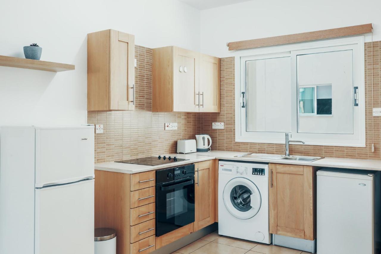 Elegant 1 Bedroom Apartment - Great Kings Resort Protaras, Kapparis パラリムニ エクステリア 写真